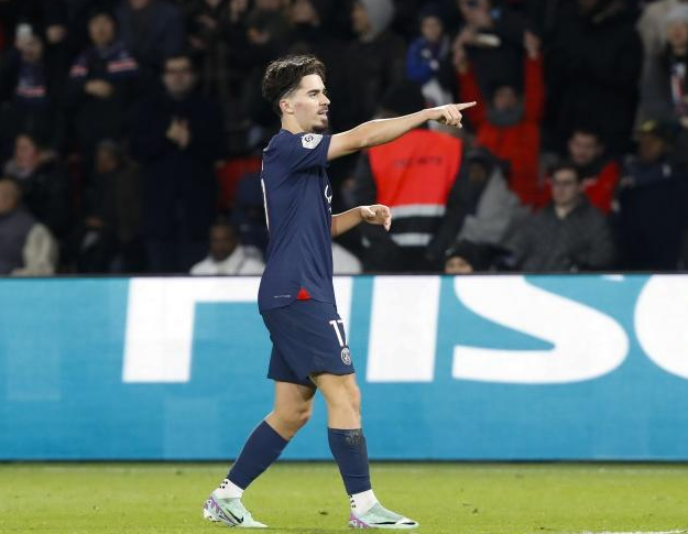 表了巴萨在 表了巴萨在